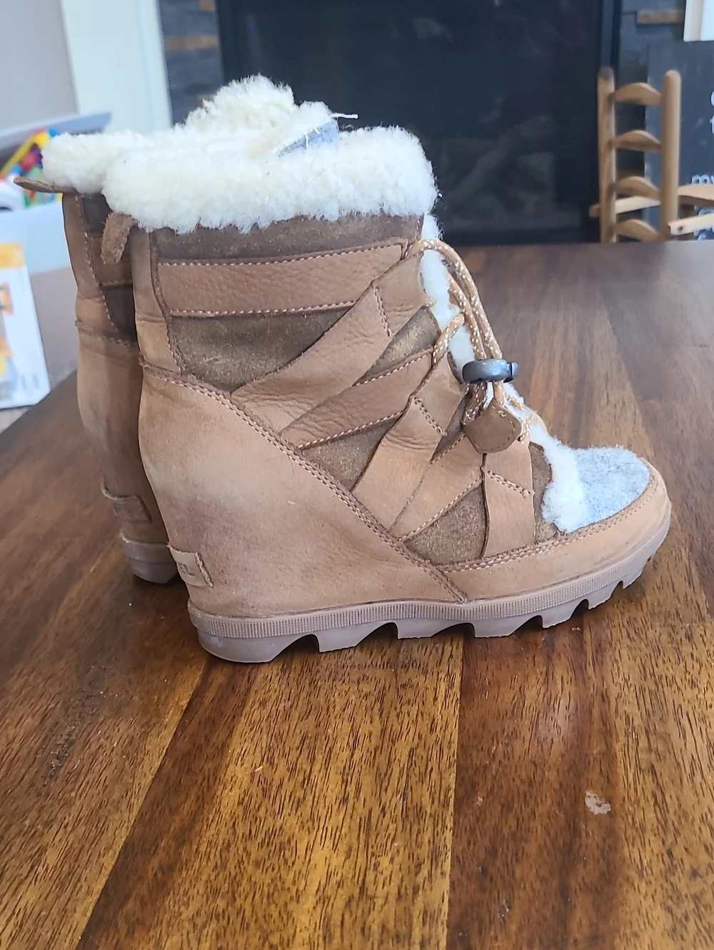 Sorel Joan of Arctic Wedge II Cozy  Size 6